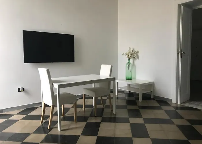 公寓 Casa Campanile 曼弗雷多尼亚