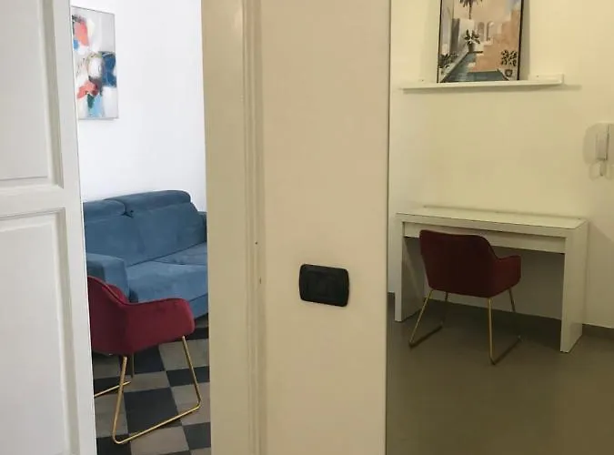 Casa Campanile 曼弗雷多尼亚